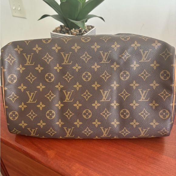 AUTHENTIC Speedy 35” vintage monogram - Picture 6 of 9